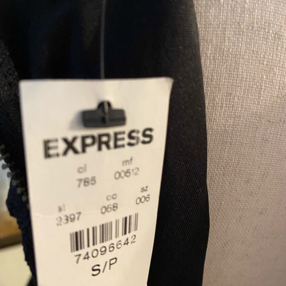 Express fully lined black dress size S petite BNWT - Picture 4 of 11